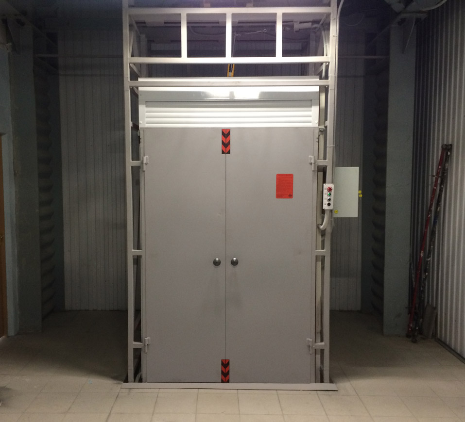 Грузовой подъемник