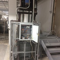 Консольный подъемник, 500 кг, Казань, склад