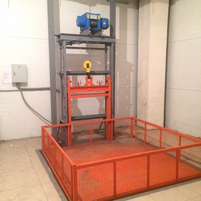 Консольный подъемник